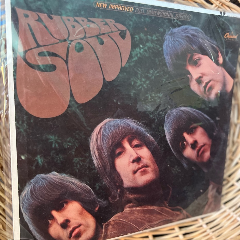 Vintage the Beatles rubber soul vinyl